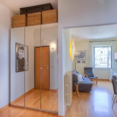 Penna Relais Al Corso Oda ve Kahvaltı Roma