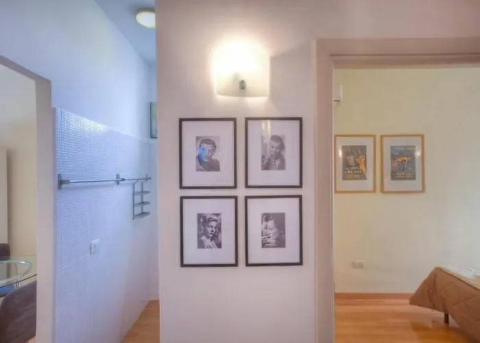 לינה וארוחת בוקר Penna Relais Al Corso 3*